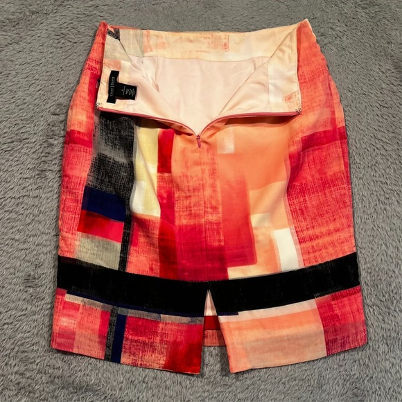 White House Black‎ Market Pencil Skirt Women's 6 Lined Back Zip - Picture 6 of 10